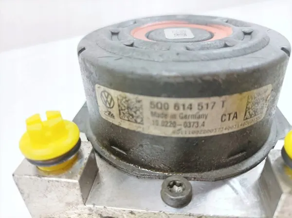 ABS-pumppu OEM 5Q0614517T VW Golf VII:lle (2014-) image 6
