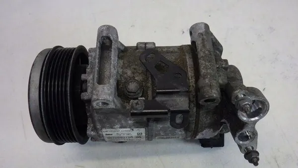 Compresor de aire acondicionado Peugeot 308 II T9 1.2 THP image 6