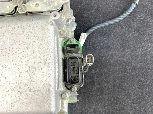 Inversor Toyota RAV4 XA30 OEM G927048060 image 3