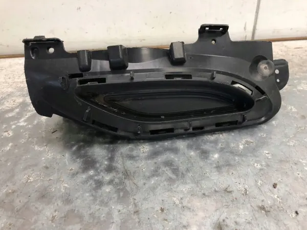 Pakoputken Pää Vaimentaja Oikea Taka Mercedes W257 AMG A2578857600 image 2