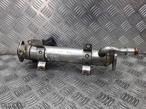 EGR-venttiili Audi TT 2009 2000TDI 03L131512L image 2