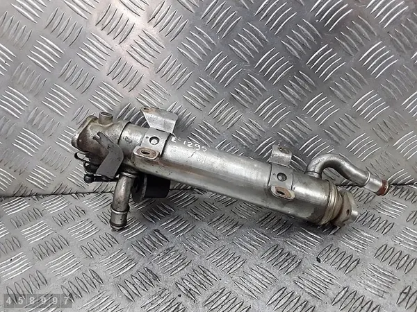 EGR-venttiili Audi TT 2009 2000TDI 03L131512L image 3