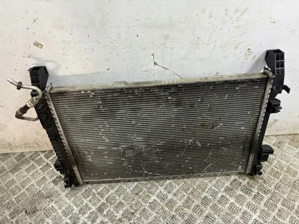 Radiateur d'eau Mercedes-Benz OEM A1695001303 image 7