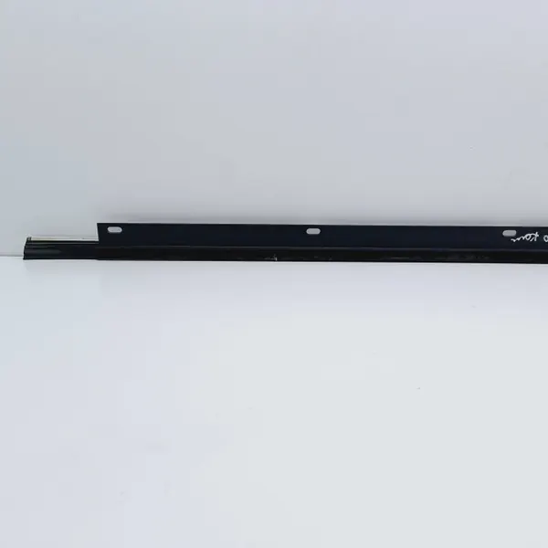 Faixa Cromada OEM DRC98702 Direita Dianteira Audi A4 image 5