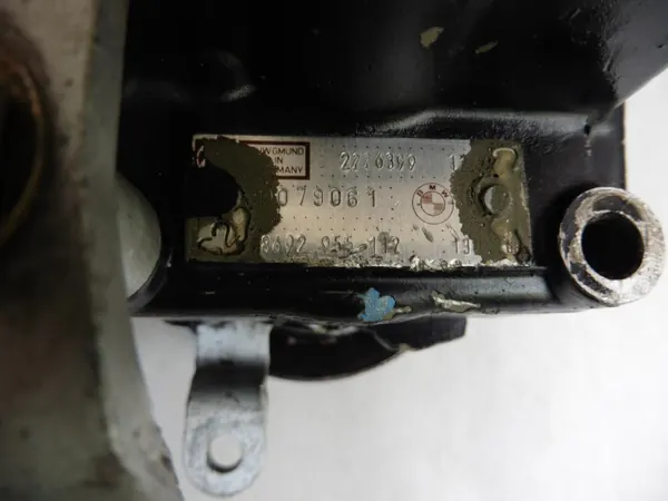 ZF Ohjausvahvistinpumppu OEM 2226399 BMW E34 image 6