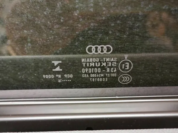 Audi A4 B9 Schiebedachmotor OEM 8W5877041A Gebraucht image 10