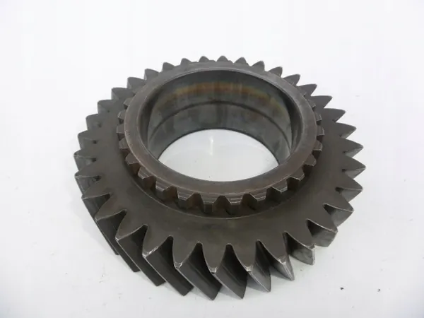 Rueda dentada ZF 1316304066 para caja 16S - Usada image 2