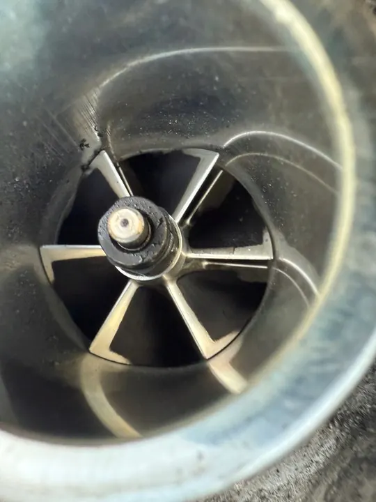 KKK 03L145701D Turbo image 2