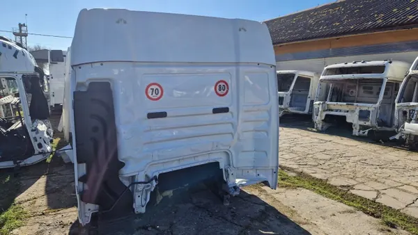 Cabina MAN TGX XLX 2019 usada OEM 8175015703 image 4
