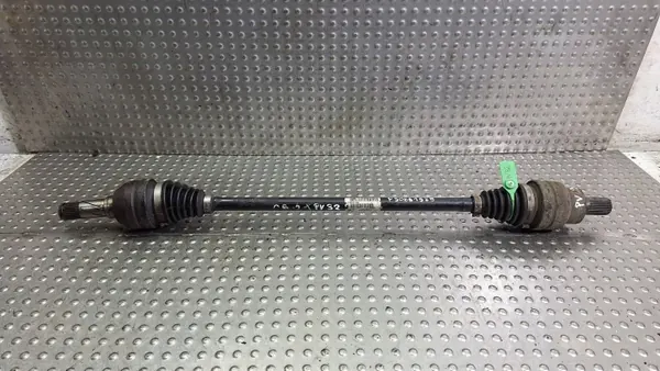 Taka-oikea puoliakseli OEM S26372540 Volvo XC90:lle image 4