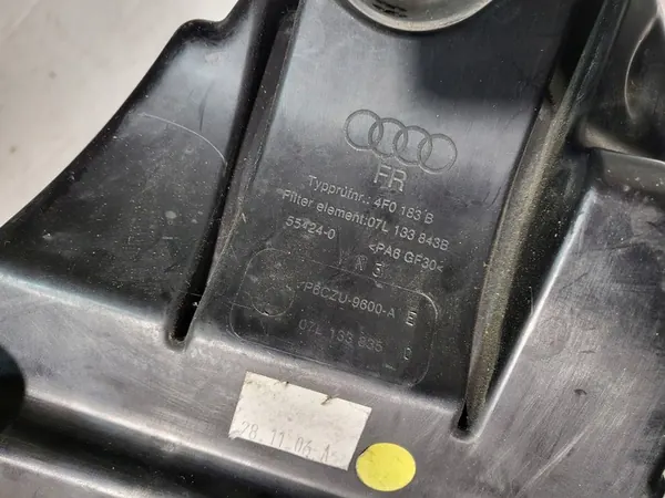 Ilmansuodattimen kotelo AUDI A6 (4F2, C6) 5.2L bensiini image 3