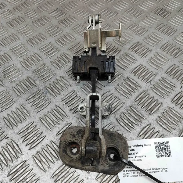 Peugeot Boxer 2018 Parada de porta traseira direita image 2