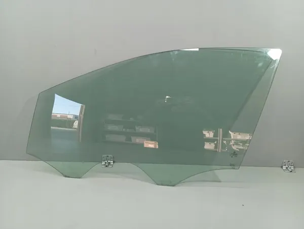 Vidro Porta Dianteira Esquerda VW Polo V OEM 6R08452001A image 2