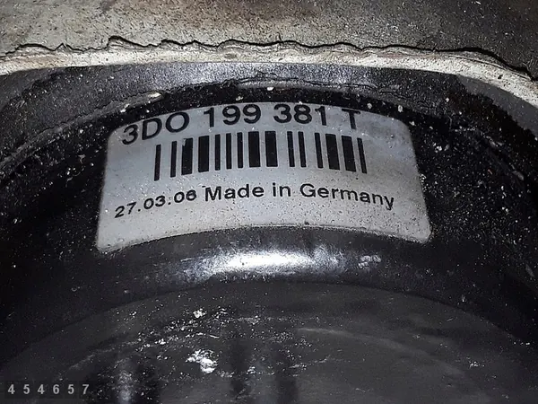 2006 VW Phaeton 3000tdi OEM 3d0199381n 3d0199381t image 5