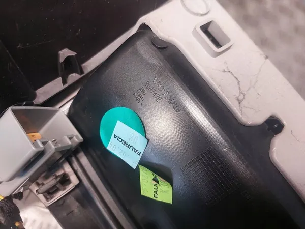 Middenconsole Armsteun Volvo V50 I 8687408 image 3