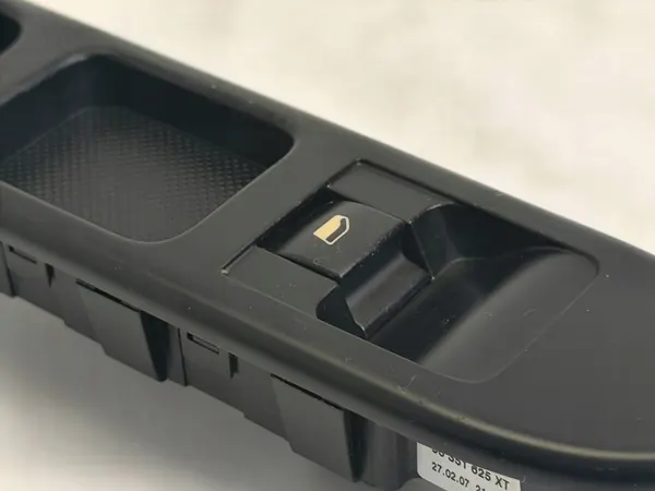 Raamknoppen Peugeot 307 2003 OEM 53269709 image 2