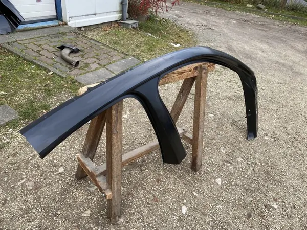 Oikea kynnyspylväs OEM 8Y5890840 Audi A3 8Y5 Sedanille image 3