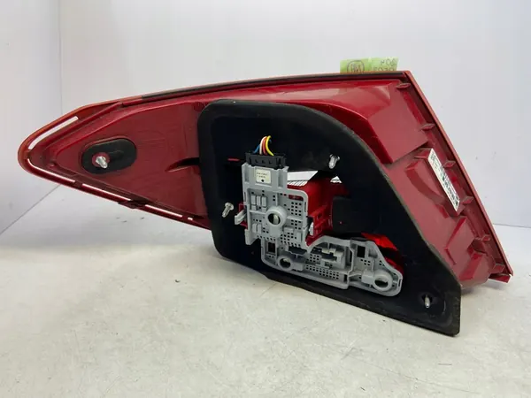 Lanterna Traseira Direita Mercedes W204 Classe C Coupé 2011-2014 OEM image 9