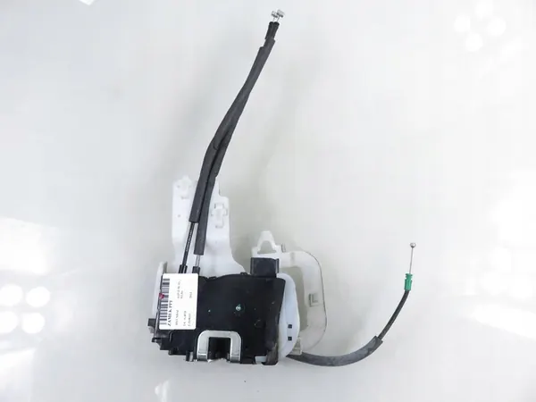 HYUNDAI IX35 Dörrlås Höger Fram 81320-2Y000 image 2