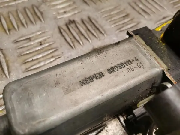 Motor de assento Mercedes OEM 82059111 Dianteiro esquerdo image 4