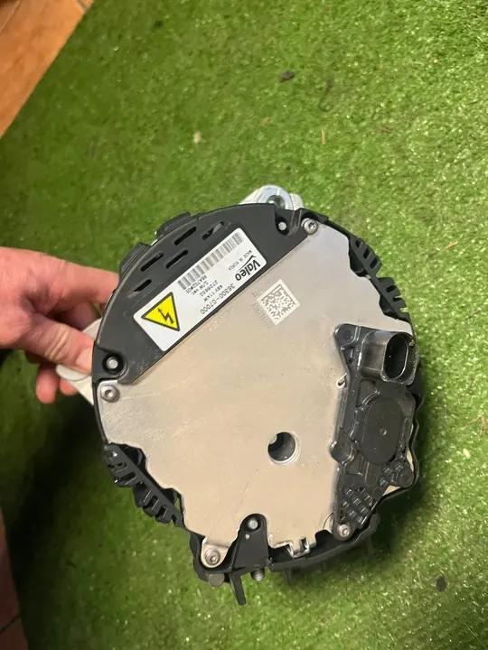 Vaihtovirtageneraattori Hyundai I20 III 1.0T OE 261054 image 3