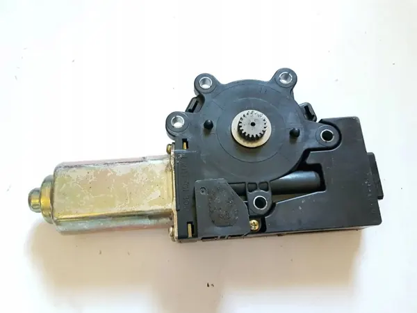Subaru Forester Schiebedachmotor OEM 65450SA000 image 4