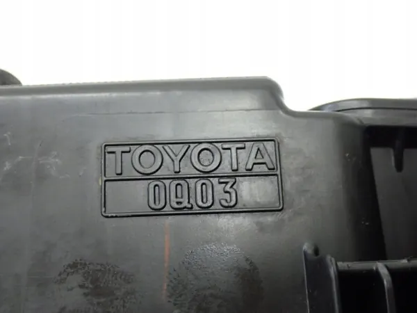 Caixa Filtro Ar OEM 17705-0Q030 para Toyota Aygo II image 8