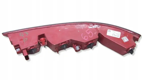 Audi Q3 8U Achterbumperlamp Rechts OEM 8U0945096 image 3
