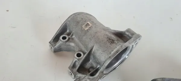Mercedes GLB 247 2.0D Halfassteun OEM 6542200031 image 3