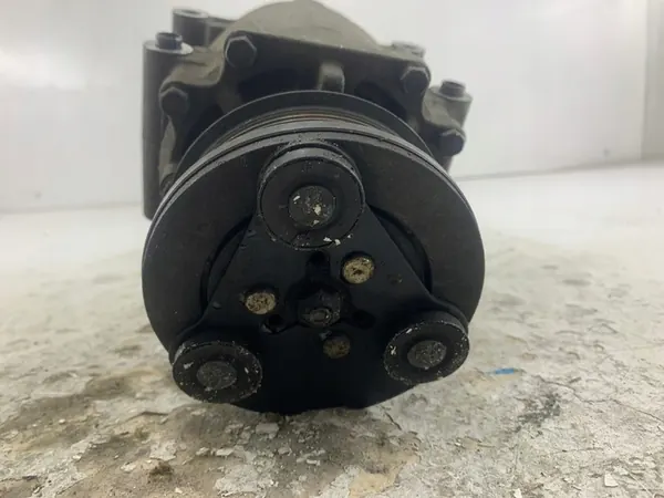 FORD FIESTA MK6 1.4 COMPRESSORE ARIA CONDIZIONATA 6S6H19D629AA image 5