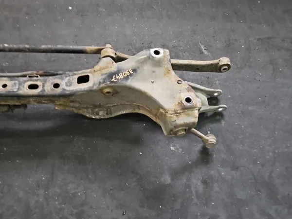 Hinterachse OEM 55405-3Z700 für Hyundai i40 image 3