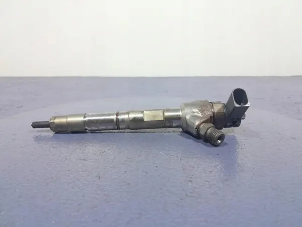OEM 04L130277AE Einspritzdüse für Skoda Superb III image 2