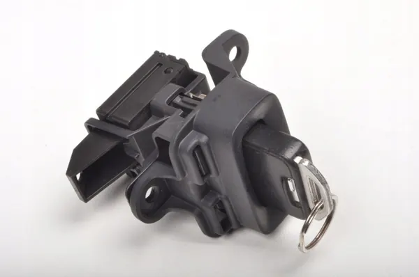Volvo S60 II V60 Avain OEM 30659639 30791678 Käytetty image 2