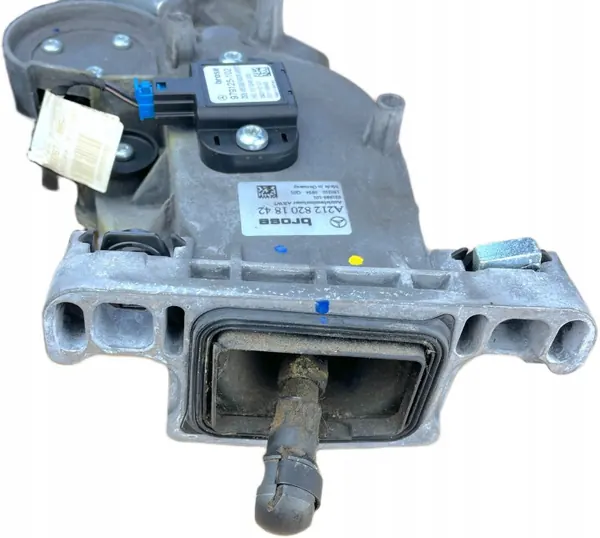 Actuador de portón OEM A2128203742 para Mercedes W212 image 3