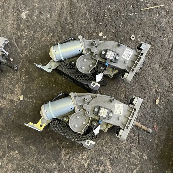 Actuador de portón OEM A2128203742 para Mercedes W212 image 9