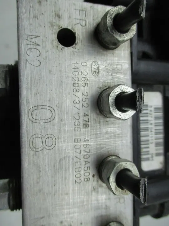 Pompe ABS OEM 0265952116 pour i-MiEV C-Zero Ion image 6