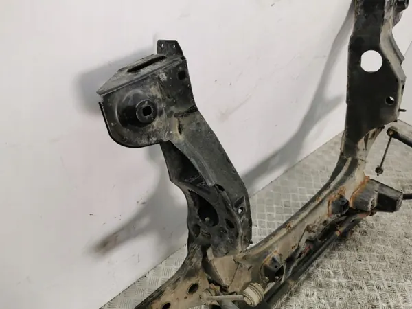Mercedes-Benz Voorste Hulpframe OEM AMD98693 image 3