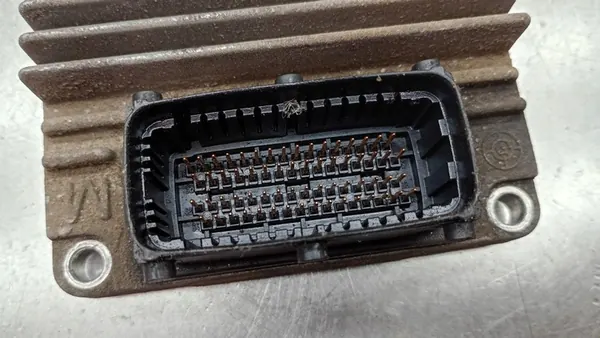 Moottorinohjain 12229410 HSFI 2.4 Opel image 3