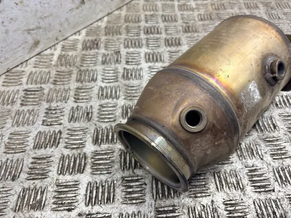 Catalyseur/DPF OEM 8W131703AC pour Audi A6 image 4