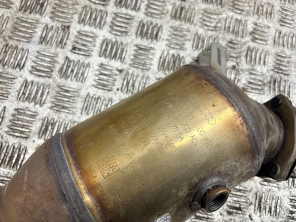 Catalyseur/DPF OEM 8W131703AC pour Audi A6 image 5