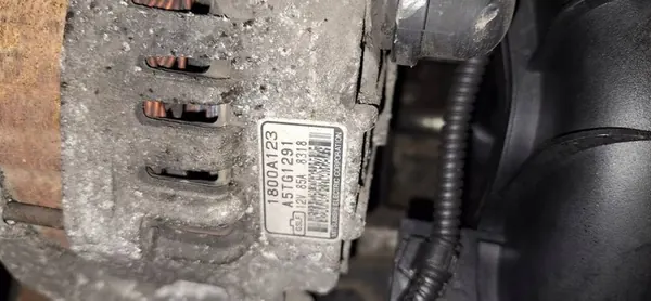 Mitsubishi Lancer Vaihtovirtageneraattori 2008 1.5L OEM 1800a123 image 4