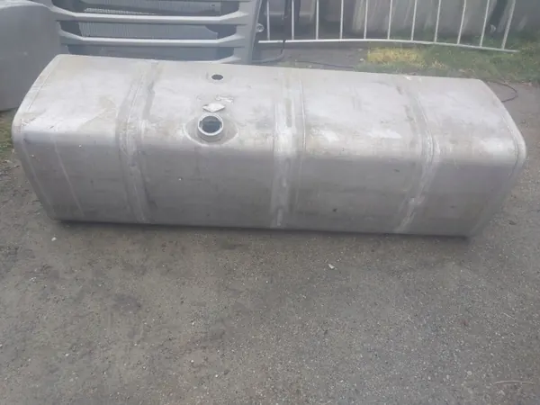 MAN TGX/TGS/TGA 800L Tankki OEM 81122016454 image 2