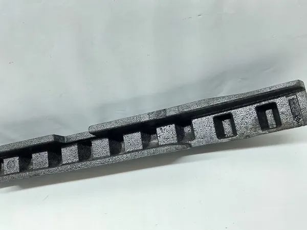 Etupuskuri VW Golf VI image 7