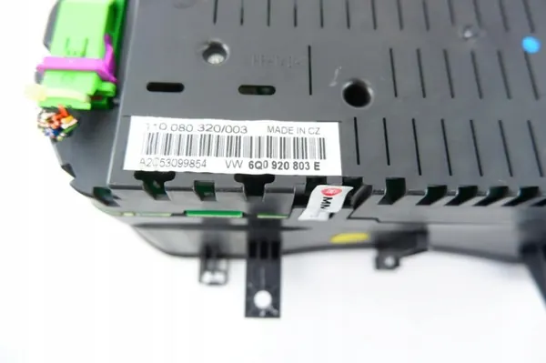 Compteur OEM 6Q0920803E pour VW Polo IV 9N3 image 3