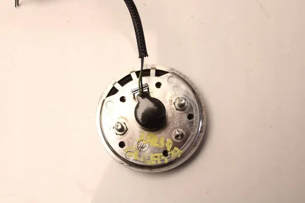 OEM TBS27792 takakontin avausnappi Alfa Romeo Giulietta image 4