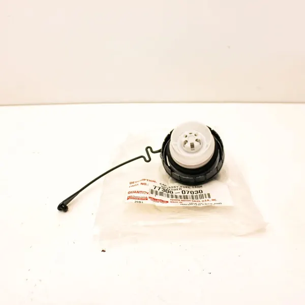 Toyota RAV 4 (XA50) 2018 Polttoainesäiliön korkki OEM image 3