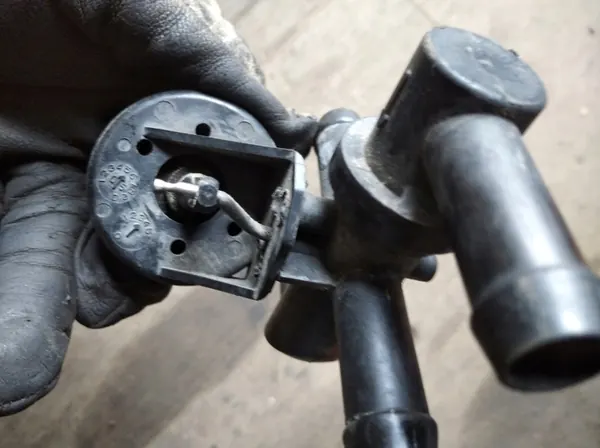 Válvula de Calefacción Ford Transit MK6 F87H-18495-AA image 2