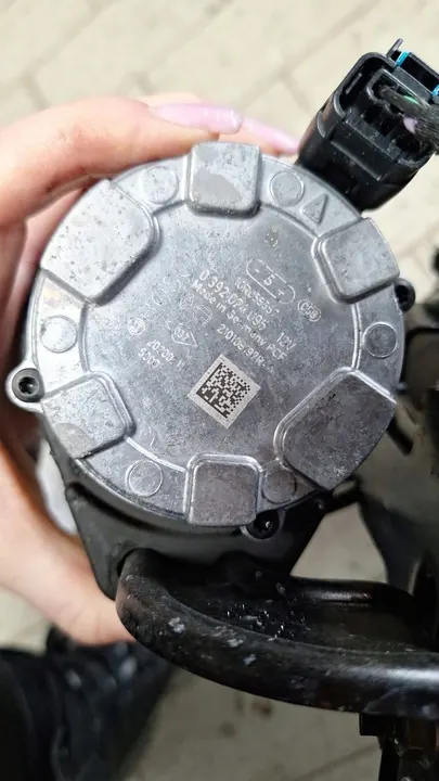 Vattenpump Renault Kangoo IV Elektrisk 210108197R image 2