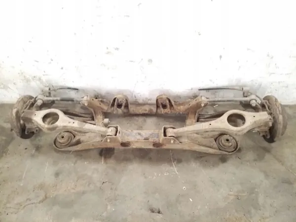 SsangYong Korando Hinterachsträger OEM ARA311800 - Gebraucht image 2