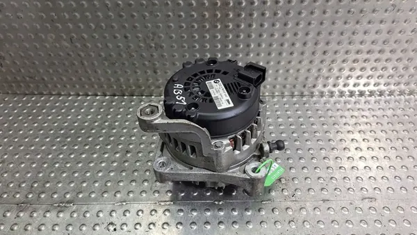 Vaihtovirtageneraattori BMW 5 (F10) 3.0L diesel 7807187 image 5